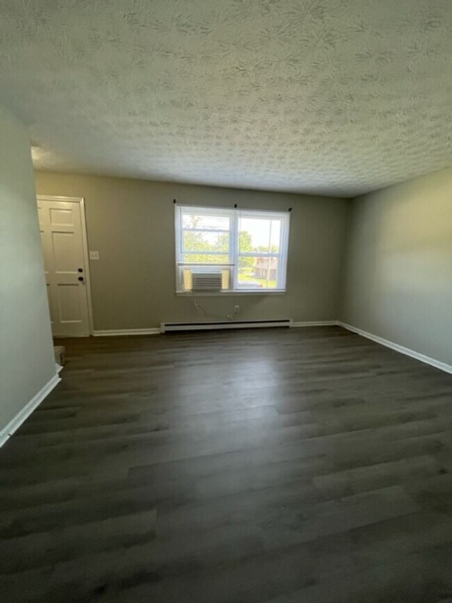 Foto del edificio - 314 Walters Ln