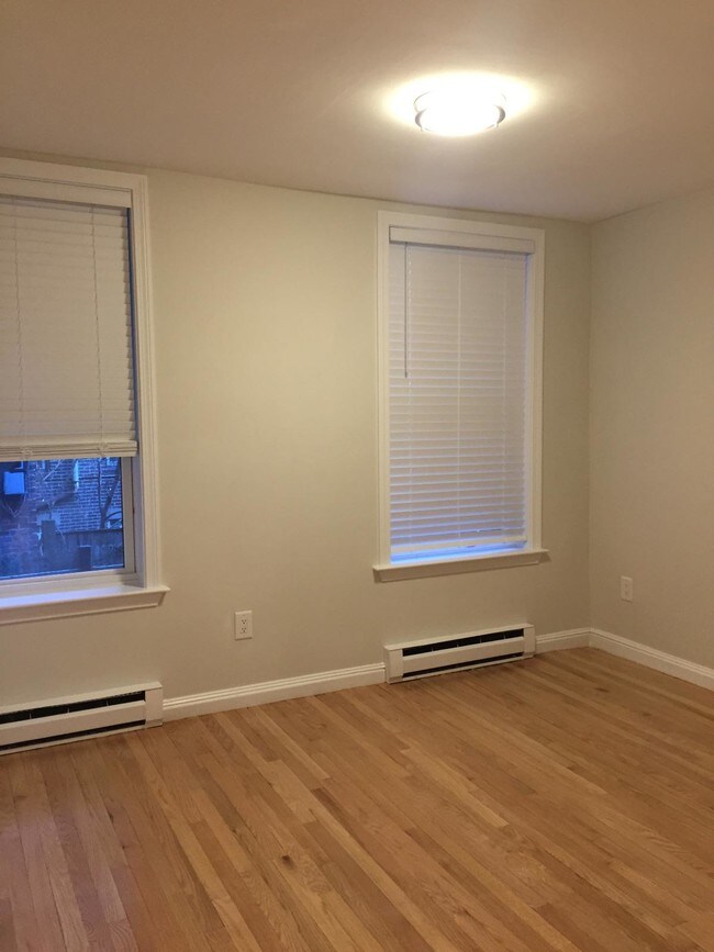 Foto del edificio - 33 Hanson St