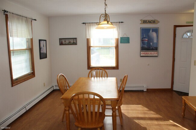 Building Photo - 4 br, 3 bath House - 14 Aroostook Trl WINT...