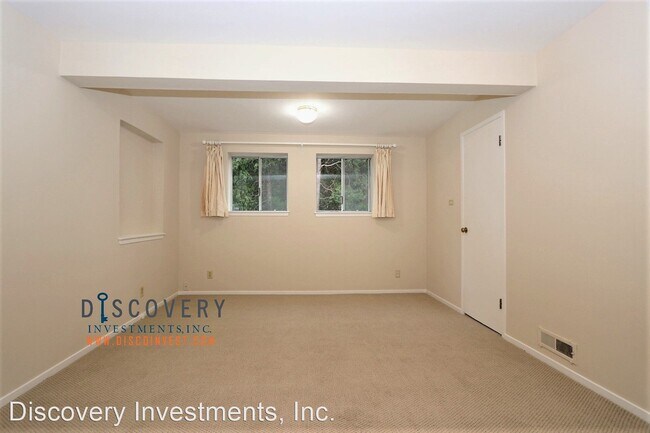 Building Photo - 1 br, 1 bath House - 20 Park Way