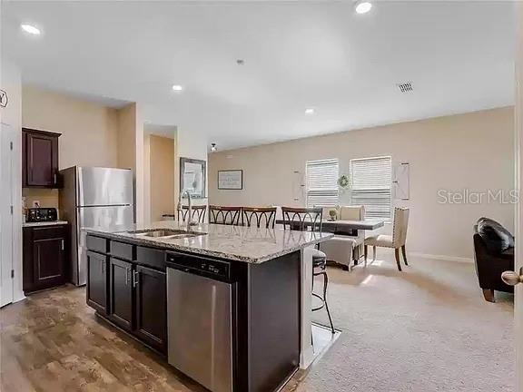 Foto del edificio - 5816 Bullock Pl