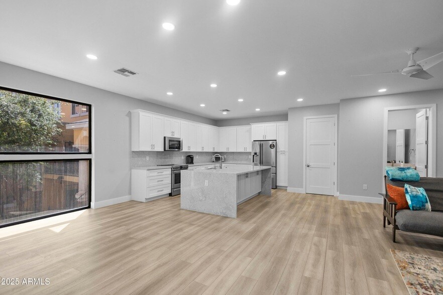 Foto principal - 607 S Wilson St