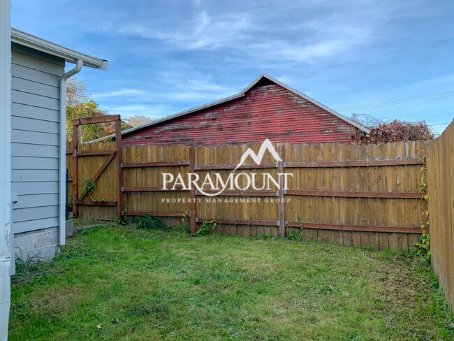 Building Photo - Cute 2 Bedroom in Keyport!