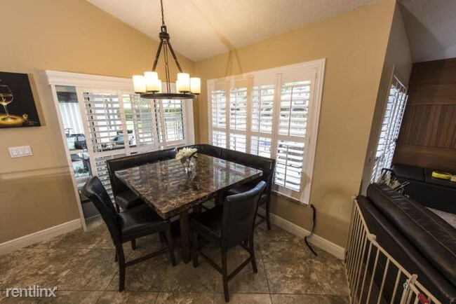 Building Photo - 4 br, 2.5 bath House - 7081 Lockwood Rd