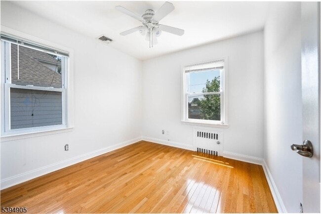 Photo - 85 Barrows Ave House