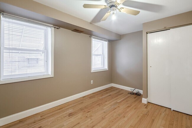 Foto del edificio - Three Bedroom South Philadelphia Home