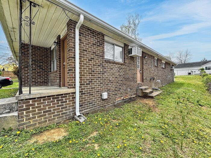 Foto principal - 6108 Welworth Ave