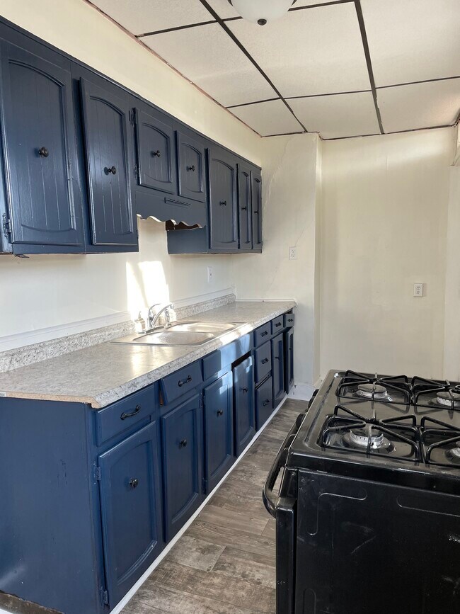 Foto del edificio - 383 N Washington St