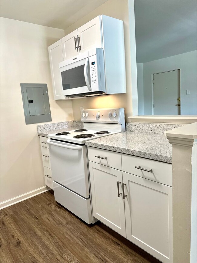 Interior Photo - Towns Edge Apartments
