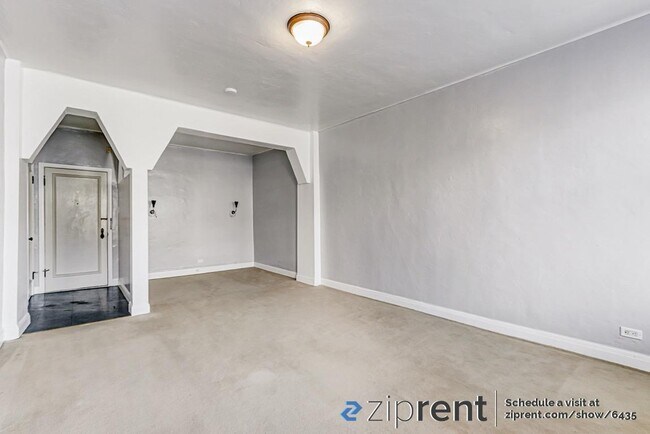 Foto del edificio - 631 O'Farrell St