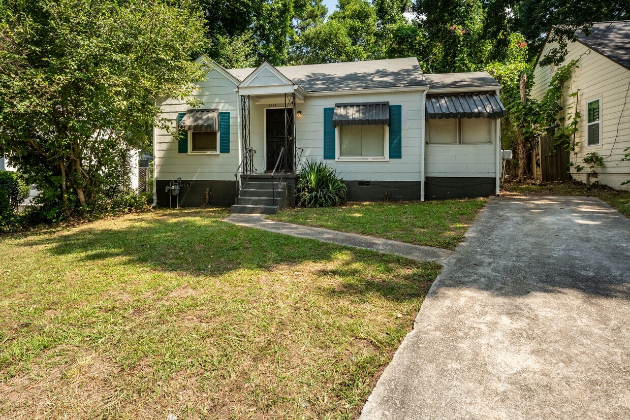 Photo - 1555 Venetian Dr SW (Atlanta, GA)
