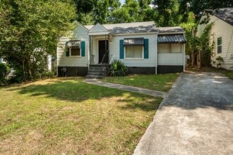 Building Photo - 1555 Venetian Dr SW