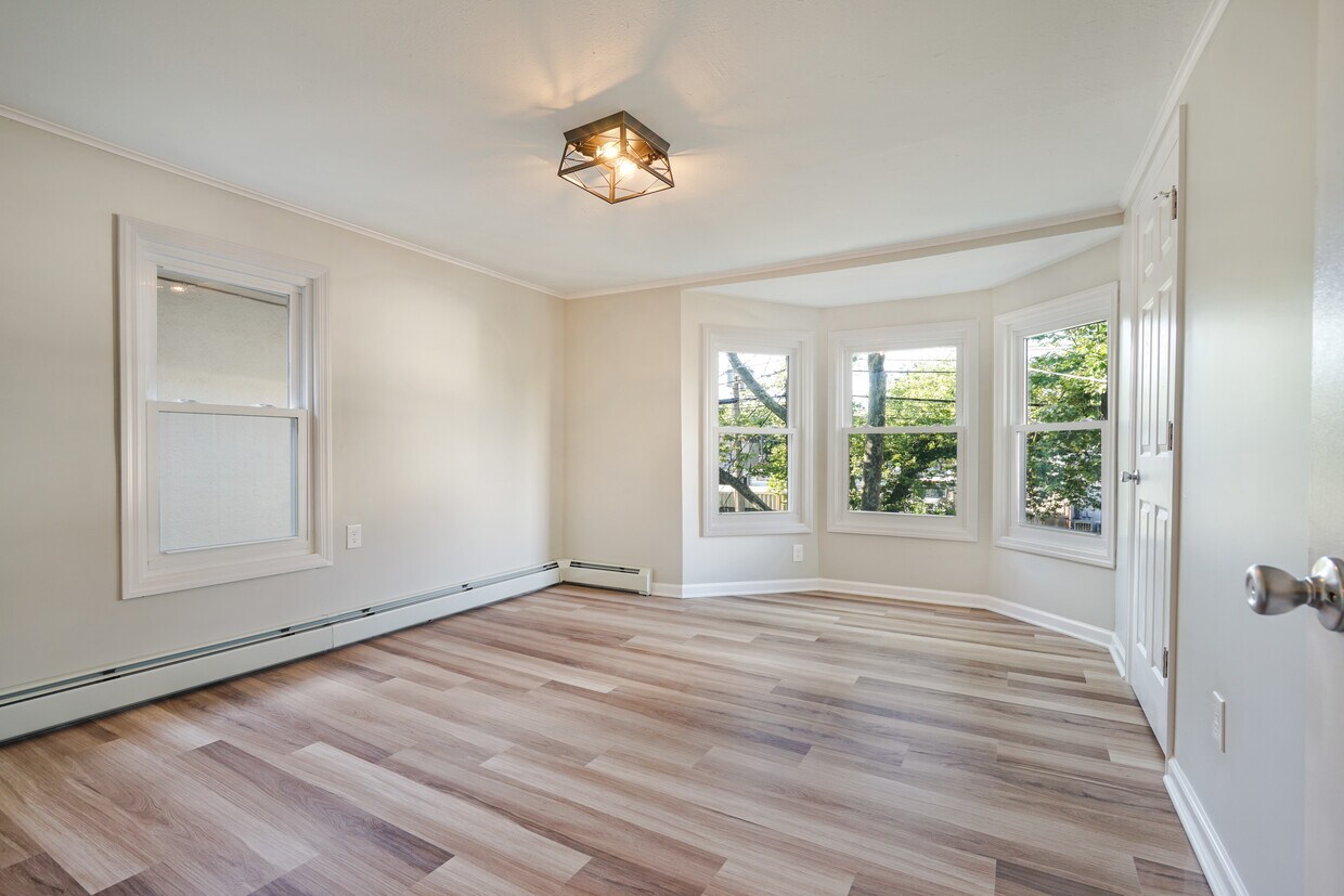 918 Monroe Ave, Asbury Park, NJ 07712 918 Monroe Ave Asbury Park, NJ