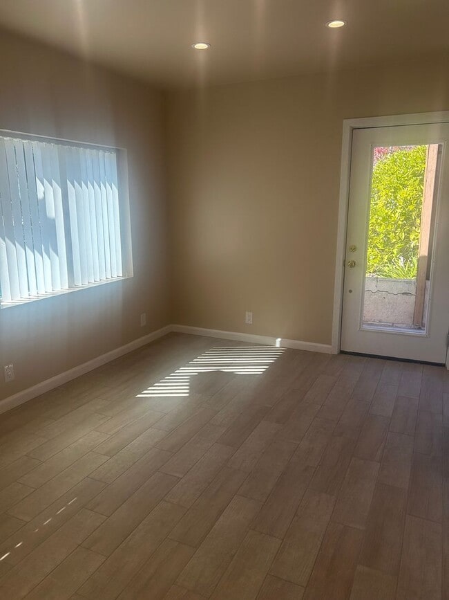 Building Photo - Experience New — Be the First to Live in This Beautiful ADU!