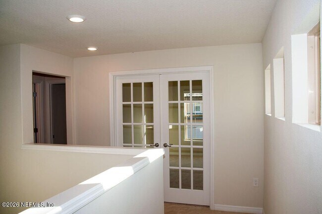 Building Photo - 403A ORCHARD PASS Avenue