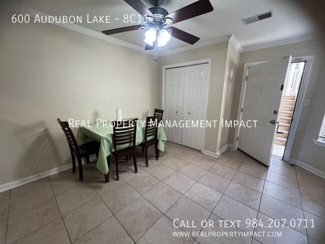 Building Photo - 600 Audubon Lake Dr