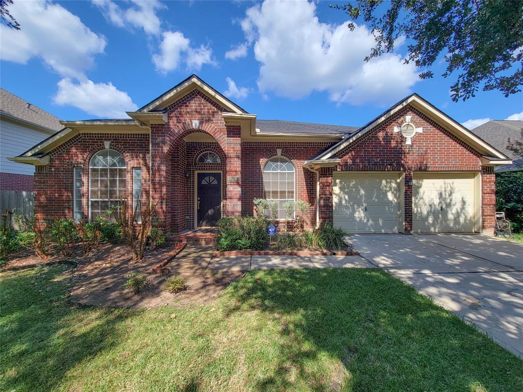 Foto principal - 4547 Springfield Lakes St