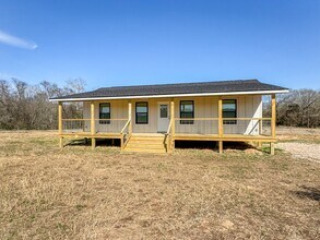 Building Photo - 8869 TX-11