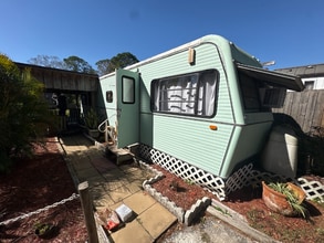 Building Photo - 4115 Aurora Rd