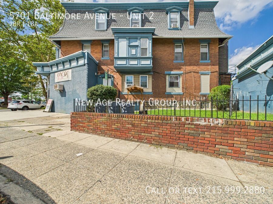Foto principal - 5701 Baltimore Ave