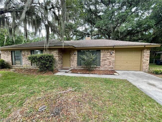 Foto del edificio - 18 Rivers Bend Dr