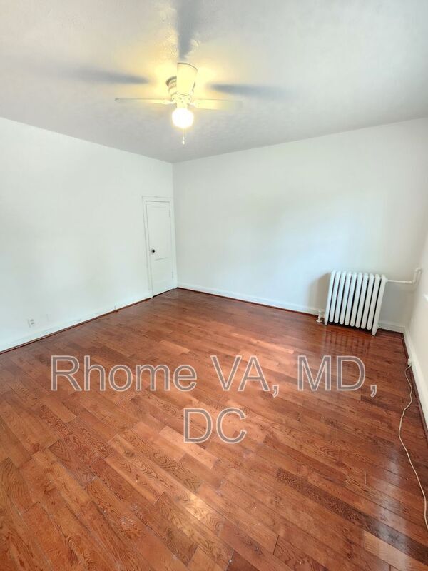 Photo - 515 Franklin St NE Apartment