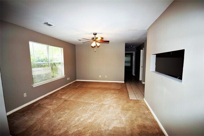 Foto del edificio - 5350 Cherie Crest Ct