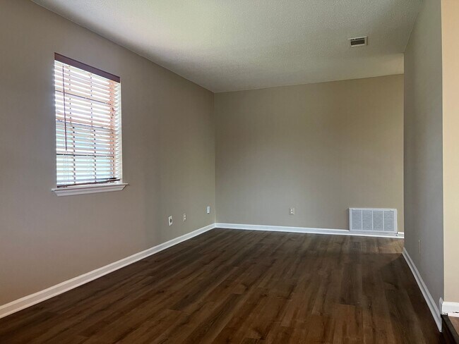 Building Photo - 16 Patty Ln, Sherwood AR 72120 - Nice and ...