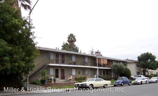 Primary Photo - 430 Dunster Dr