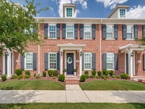 Building Photo - 7432 Atlas Dr