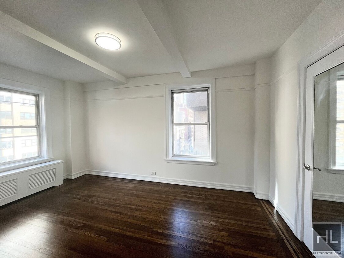 Building Photo - EAST 37 STREET