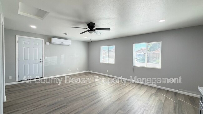 Foto del edificio - 81294 Poppy St