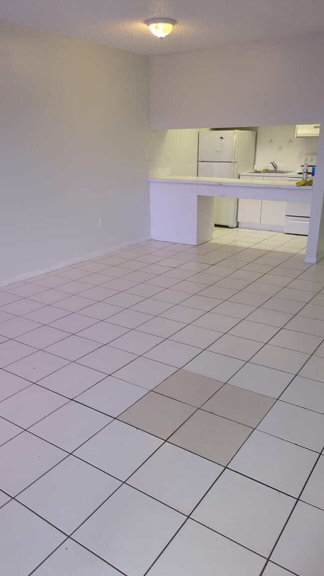Foto del edificio - 291 NW 177th St