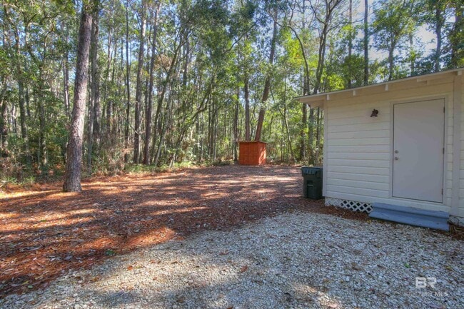 Building Photo - 15750 Scenic Hwy 98