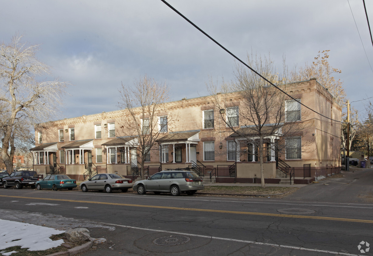 Building Photo - Capitol Hill Apartments