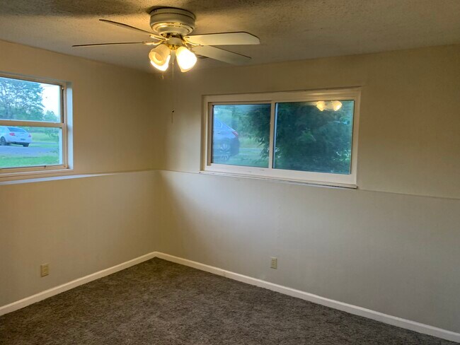 Building Photo - 3309 Country Pl Ln