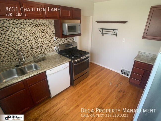 Building Photo - 2 Bedroom House