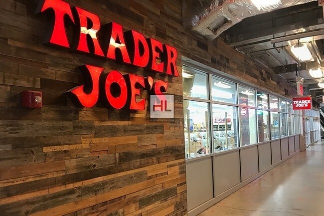 Foto del edificio - 80 DeKalb Ave