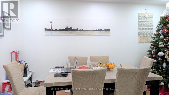 Photo du bâtiment - 6532 Kuhn Crescent