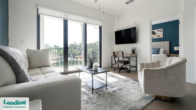 Foto del edificio - 7301 Lake Bank Lp