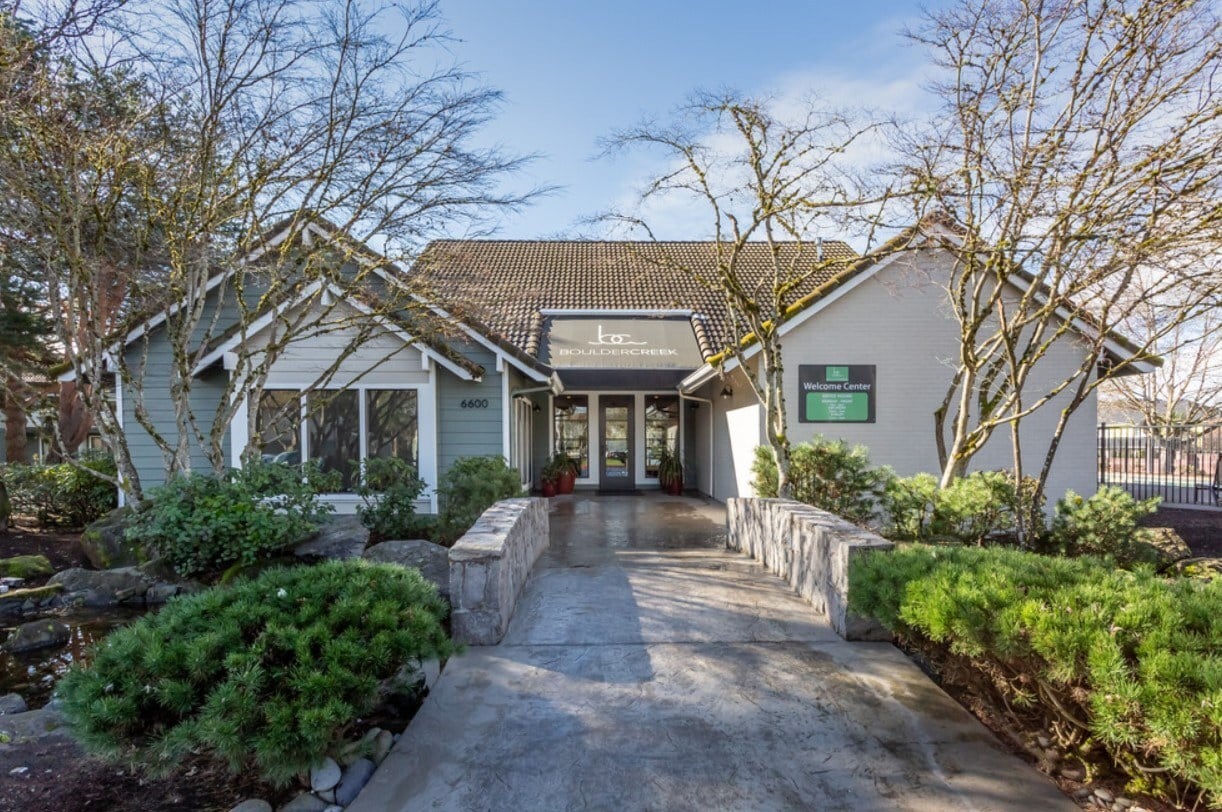 Boulder Creek Apartments in Wilsonville, OR