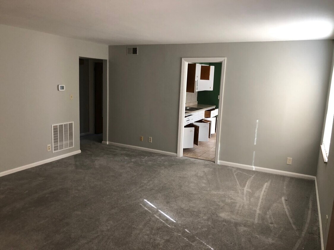 1703 Amsterdam Rd Unit 3, Ft Wright, KY 41011 Apartments in Ft Wright