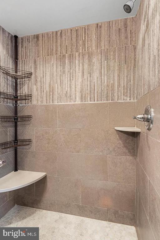 Foto del edificio - 1323 N 7th St