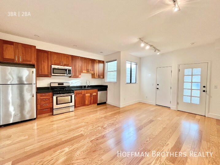 320 Capp St San Francisco, CA 94110 Apartment for Rent in San