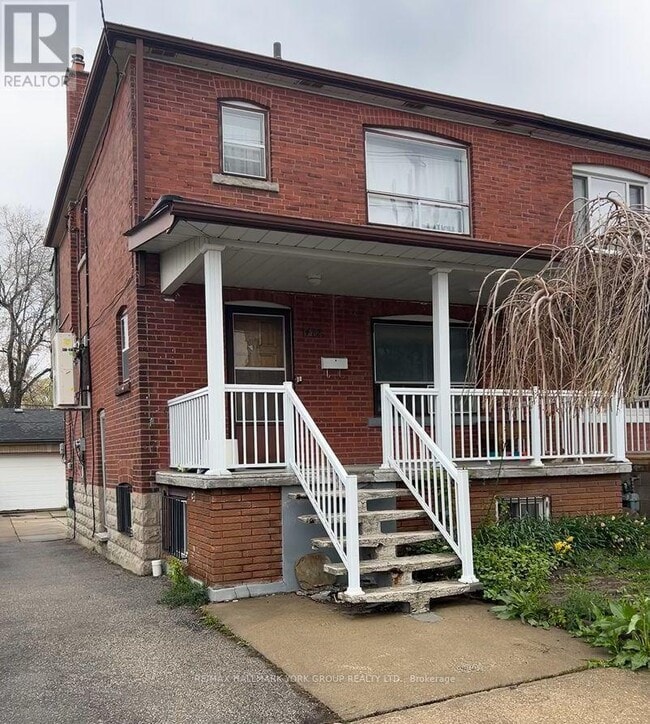Building Photo - 472 Winona Dr