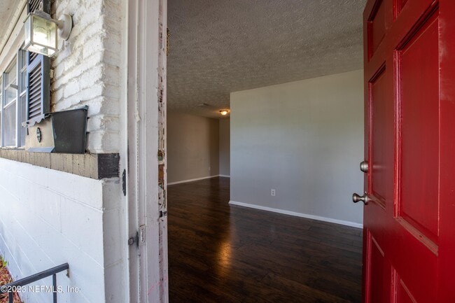 Building Photo - 1157 Gunka Rd
