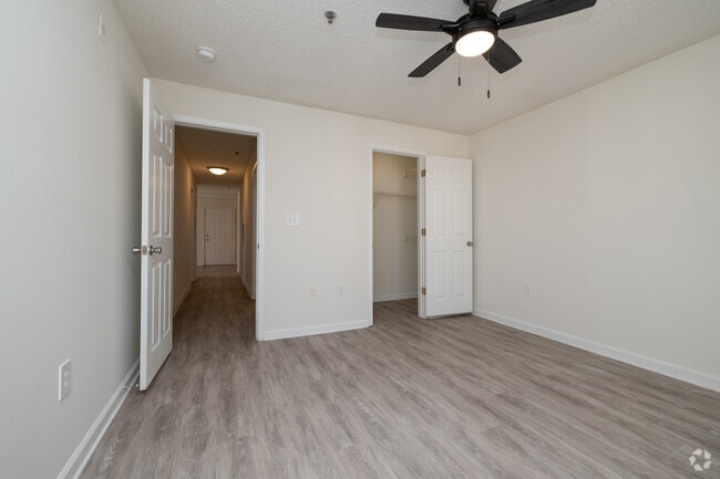 3BR, 2BA - 1,091SF - Bedroom - Rosewood at Clemson
