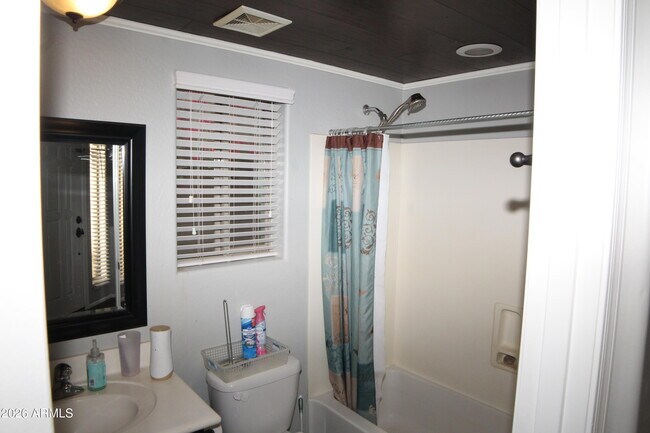 Foto del edificio - 38103 N Bonnie Ln