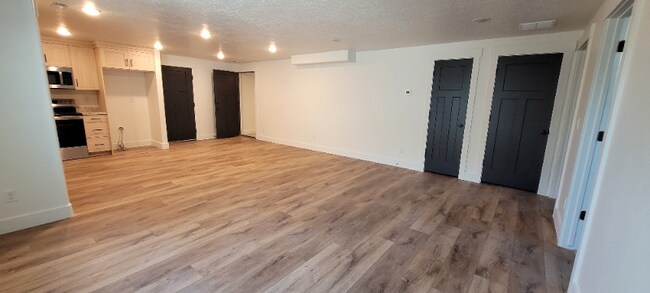 Foto del edificio - 292 W 500 N St