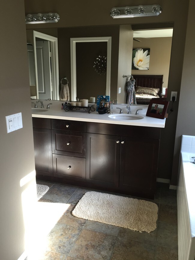 Foto del edificio - 5423 Ocean